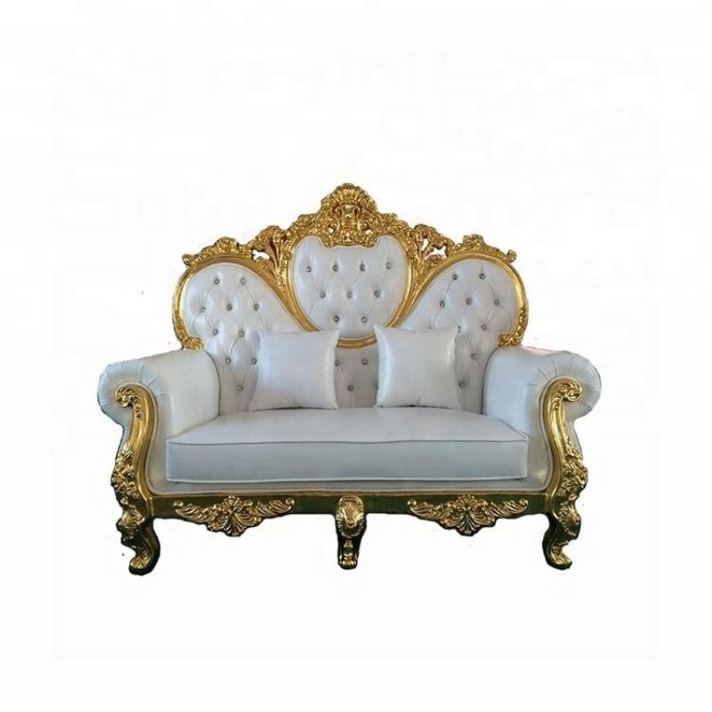 Divano a Forma di Trono Reale  - Wedding Supply Rentals recensione e prezzo